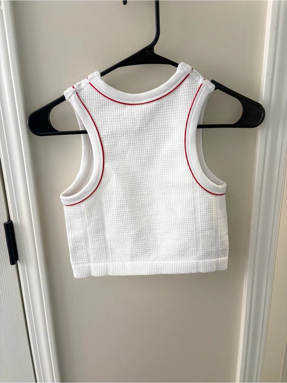 White Textured Tank with Red Piping - Picture 2 of 3